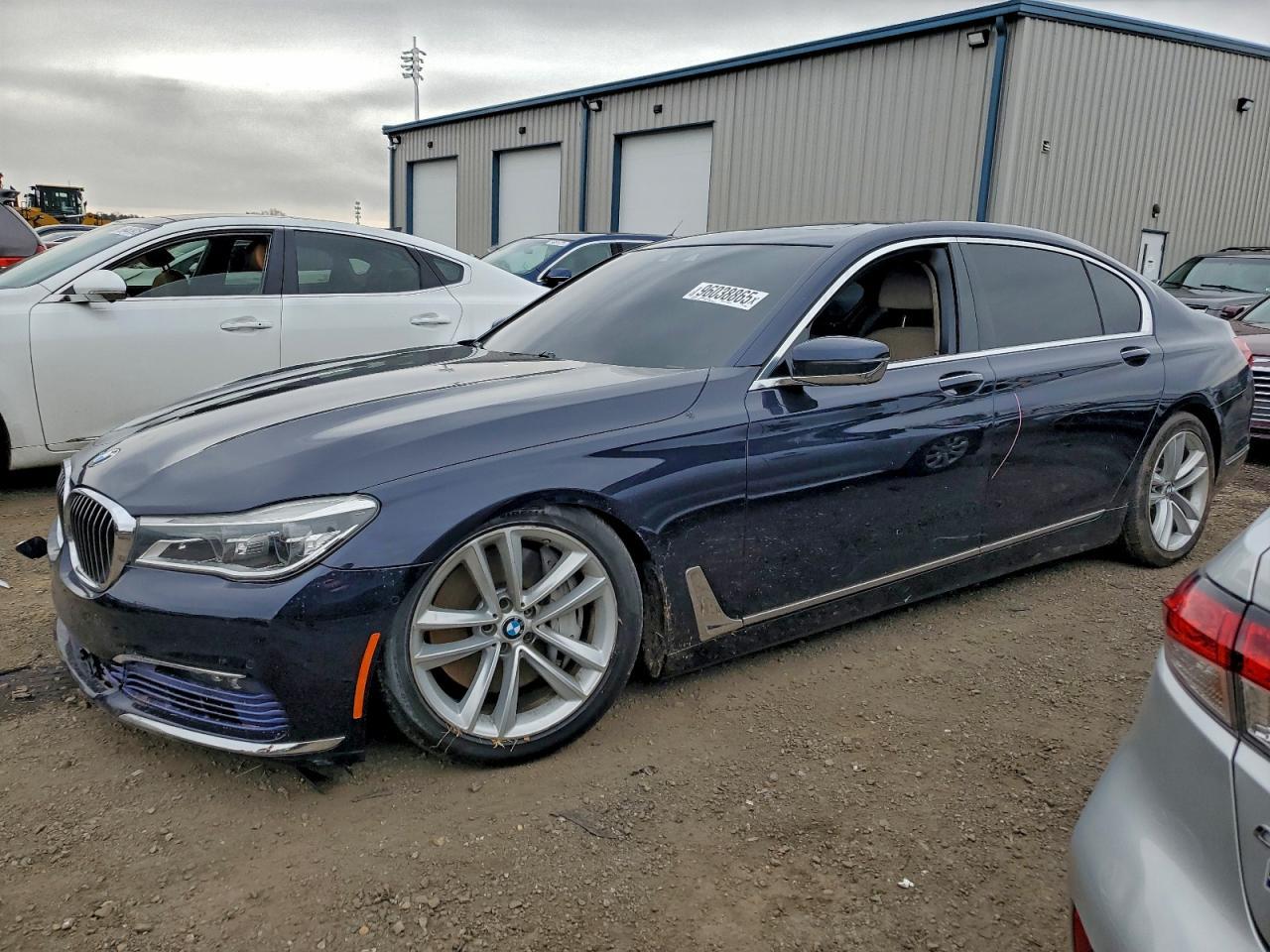 2016 BMW 7 series
