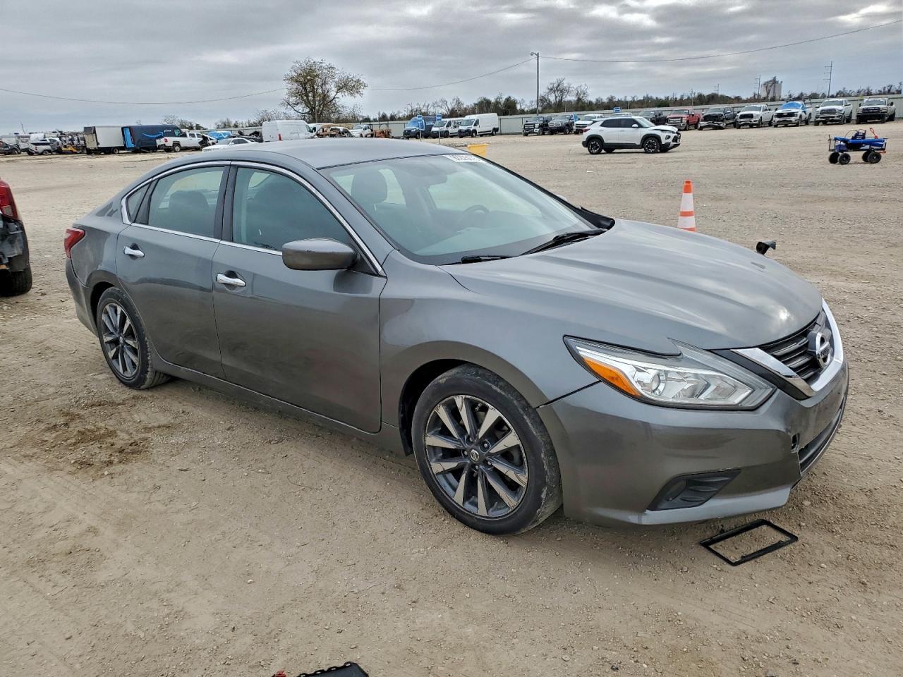 2017 NISSAN ALTIMA