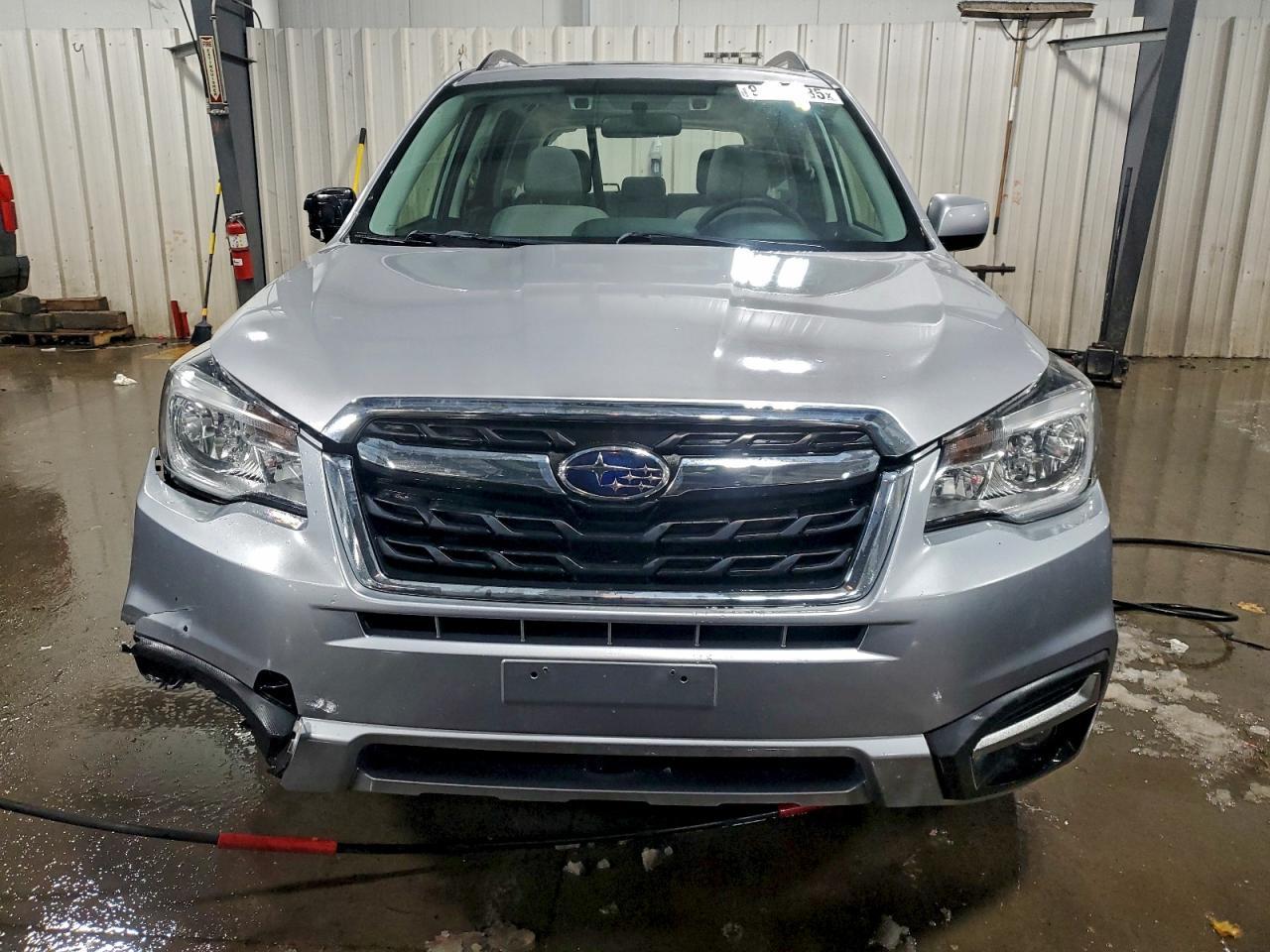 2018 SUBARU FORESTER