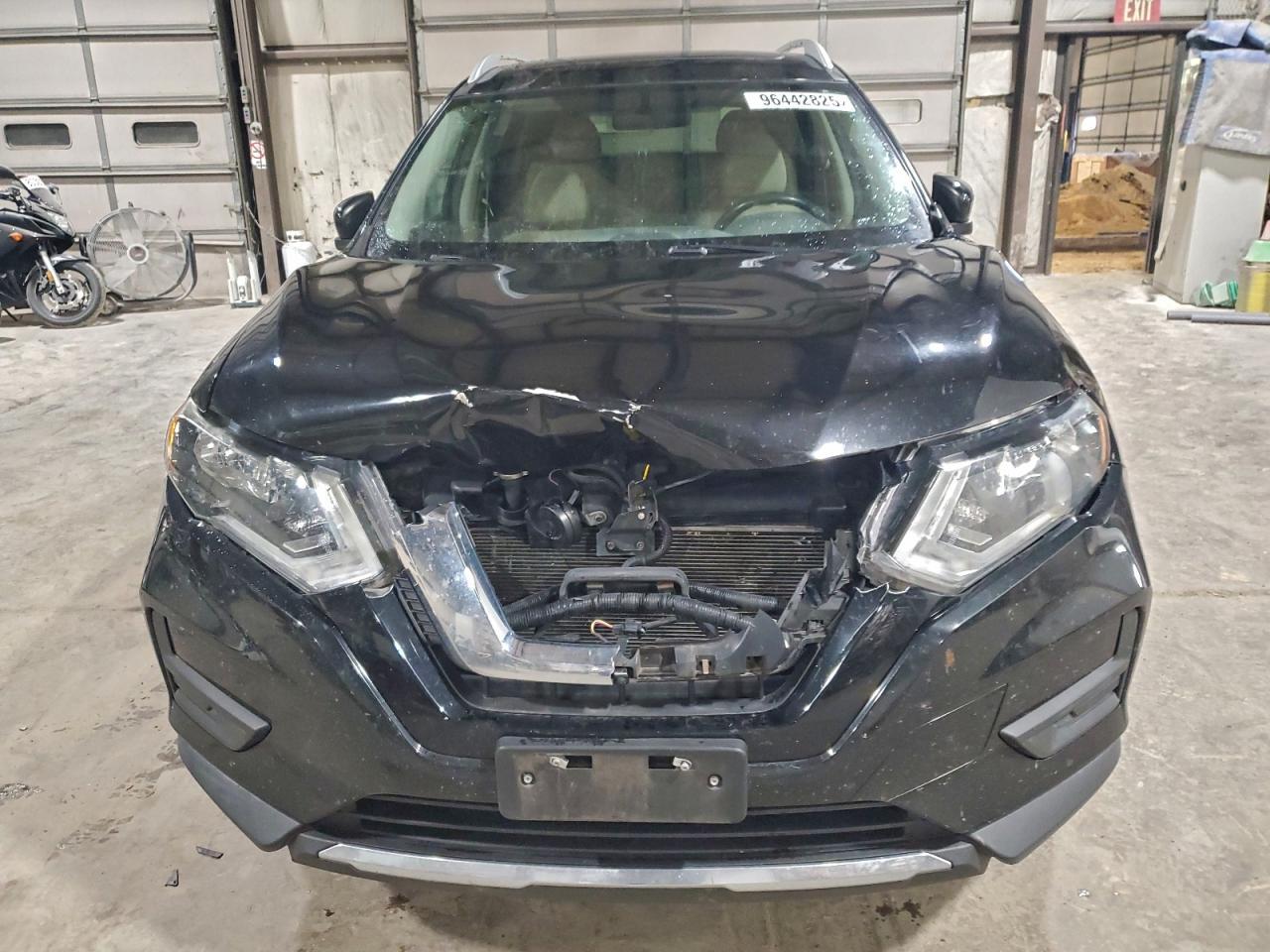 2017 NISSAN ROGUE