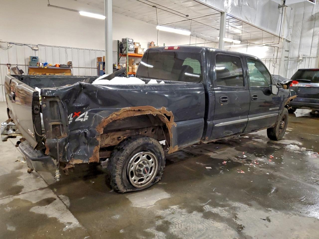 2004 GMC Sierra