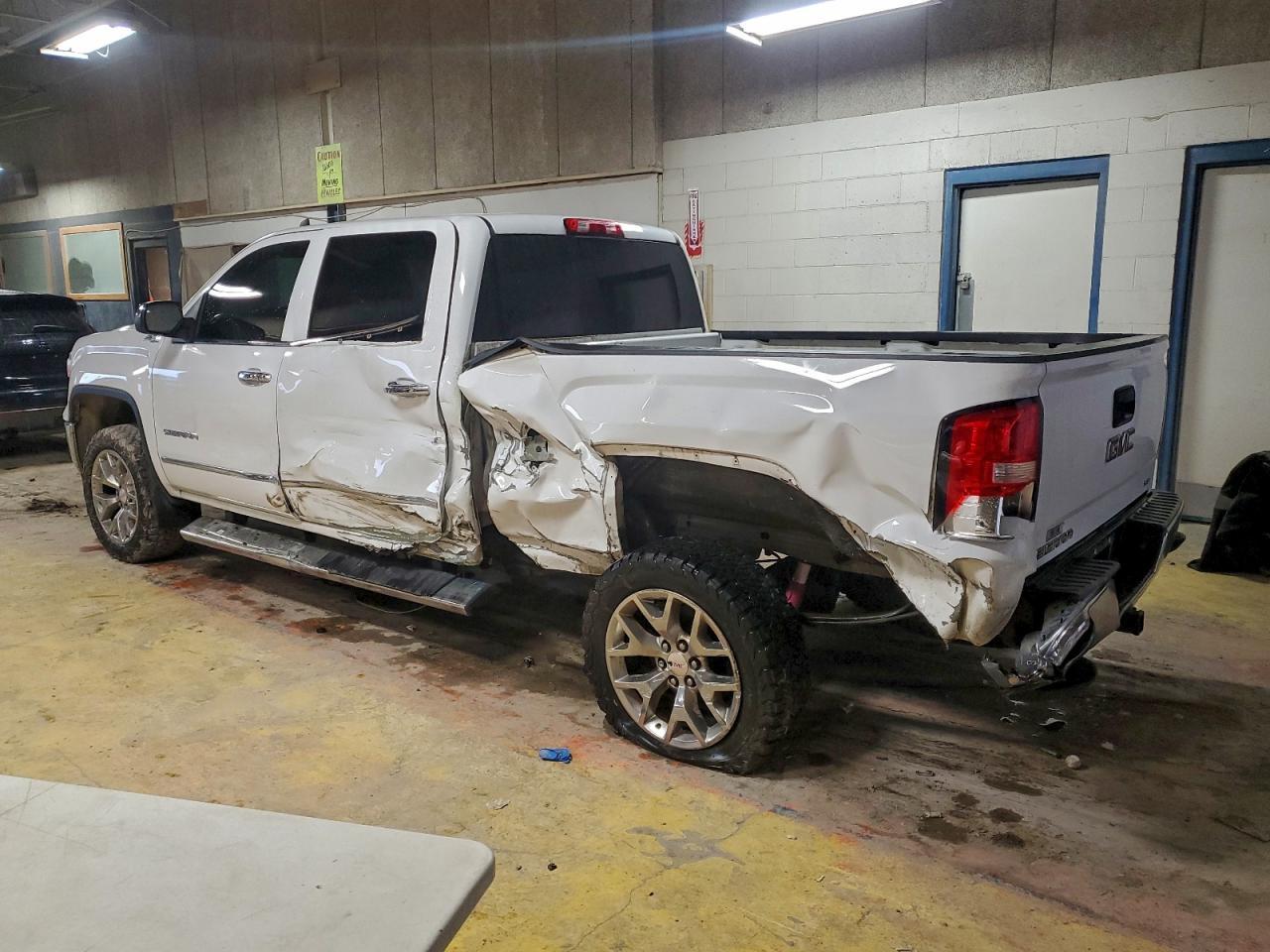2015 GMC Sierra