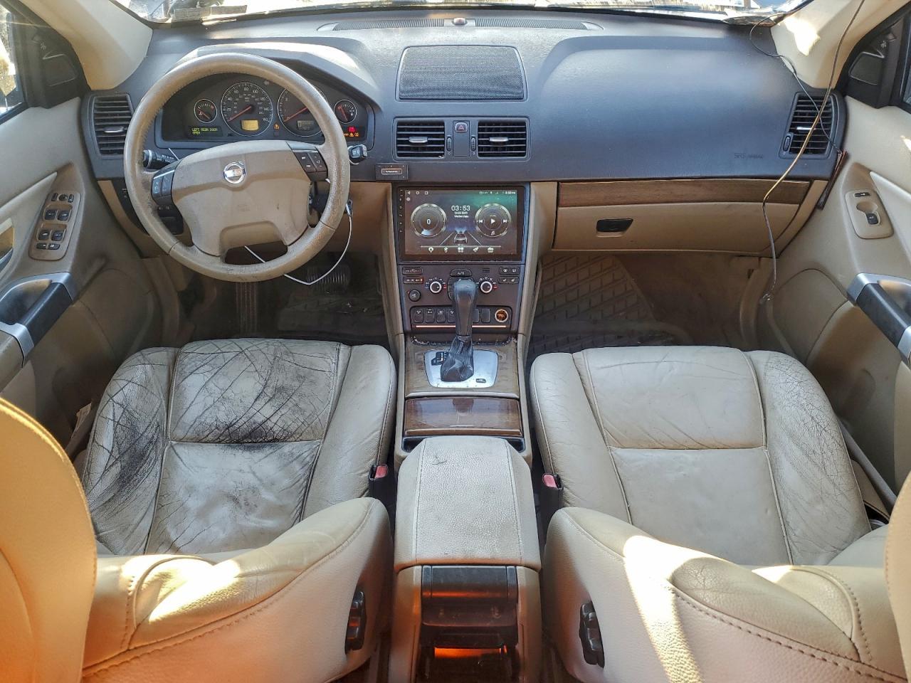 2010 VOLVO XC90
