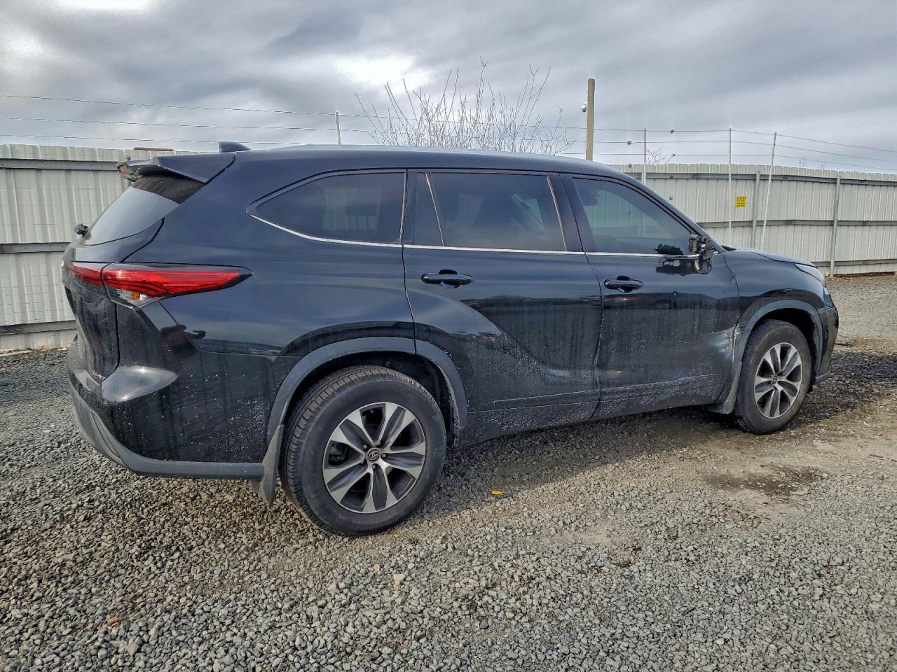 2021 TOYOTA HIGHLANDER
