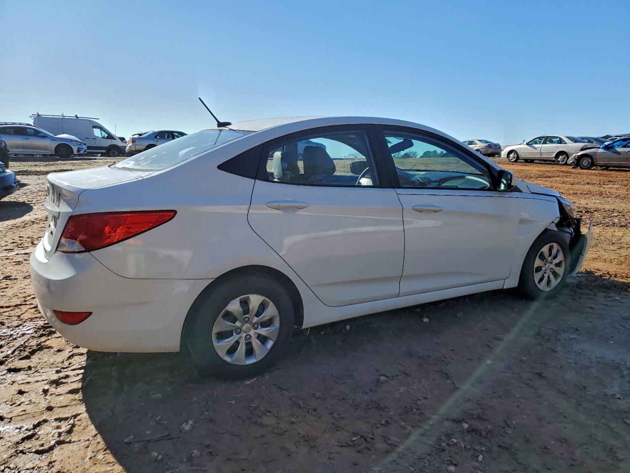 2016 HYUNDAI ACCENT