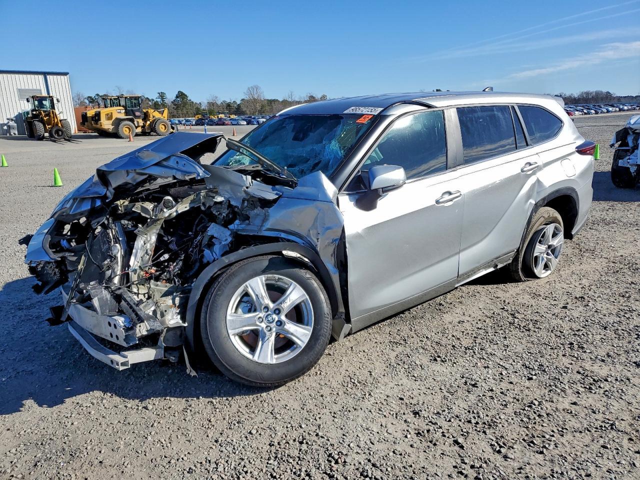 2024 TOYOTA HIGHLANDER