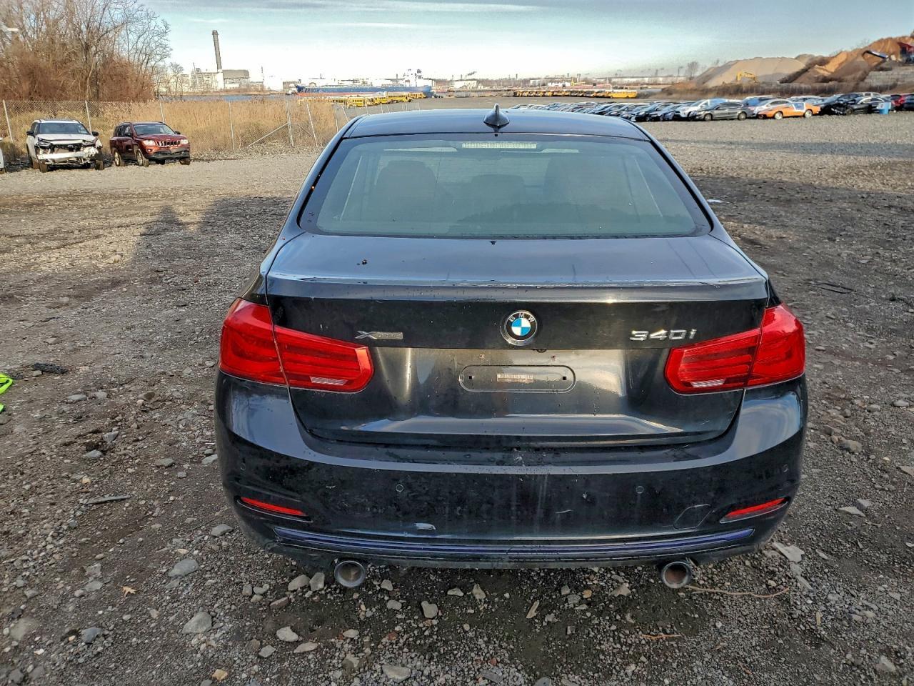 2016 BMW 3 SERIES