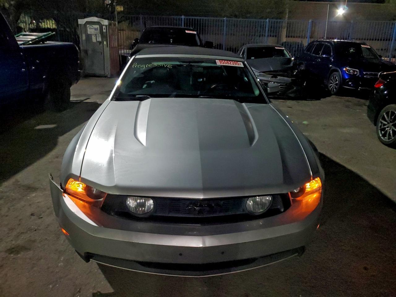 2010 FORD MUSTANG