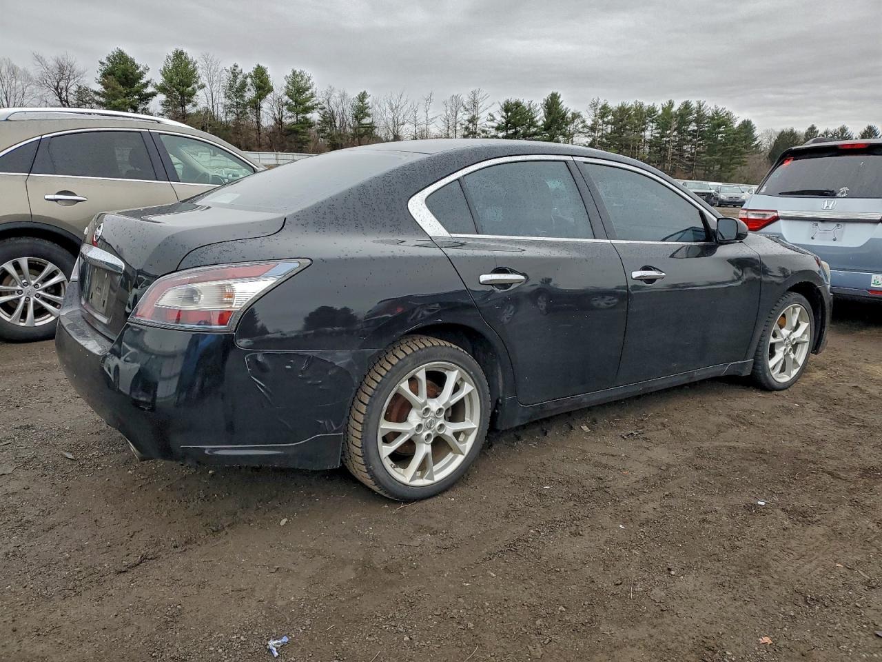 2013 NISSAN Maxima