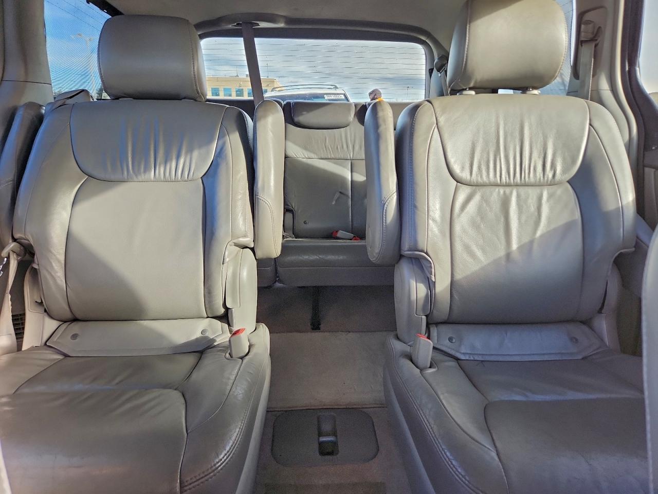 2007 TOYOTA SIENNA