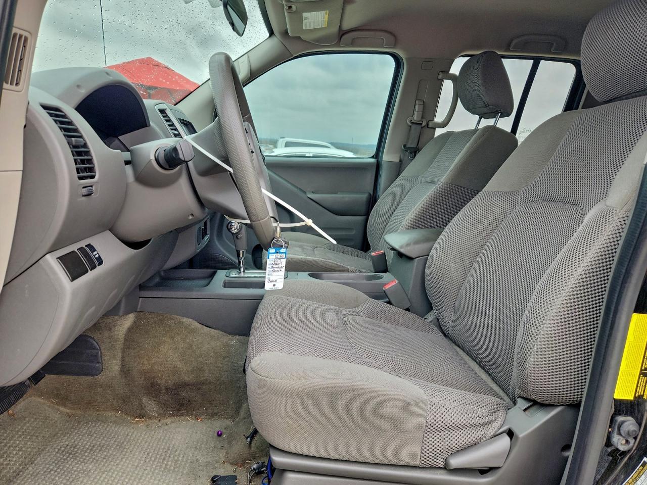 2017 NISSAN Frontier