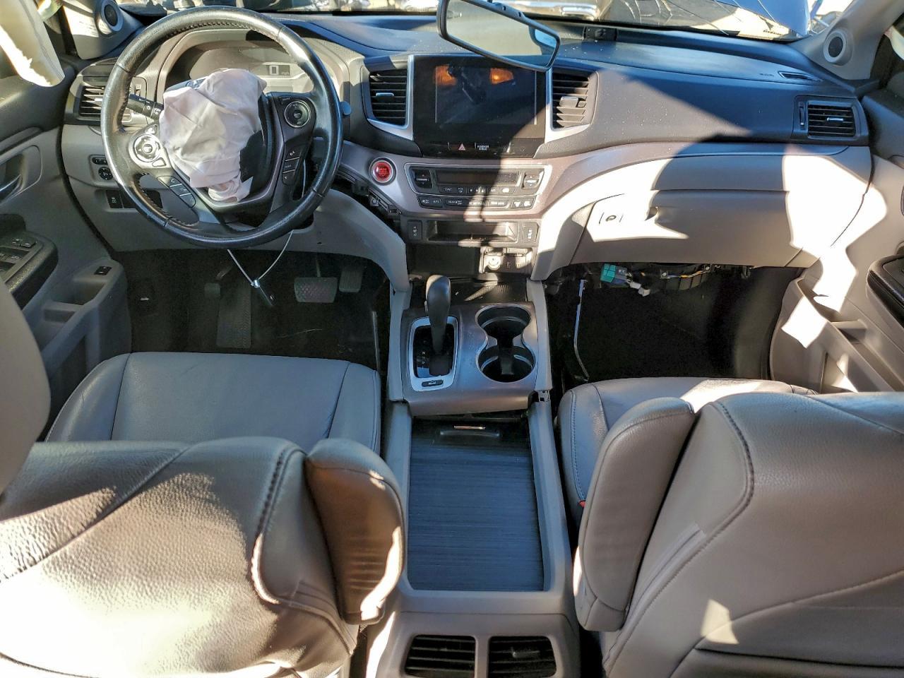 2016 HONDA PILOT