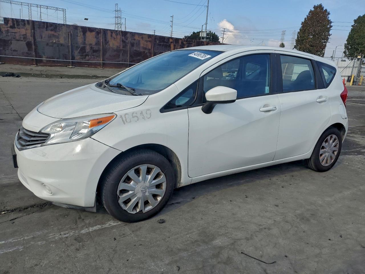 2015 NISSAN Versa Note