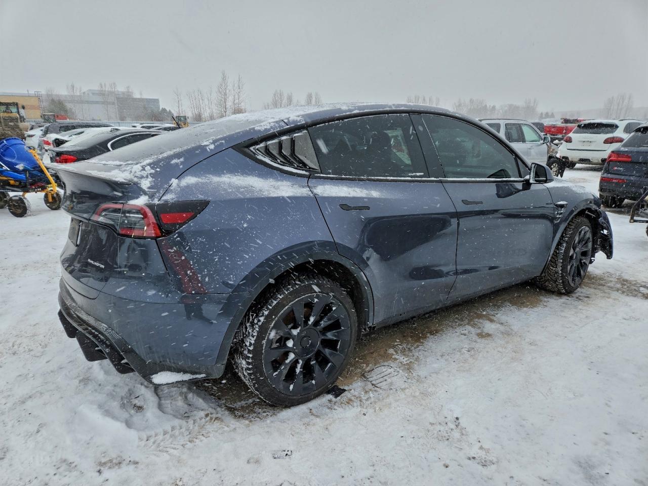 2023 TESLA MODEL Y