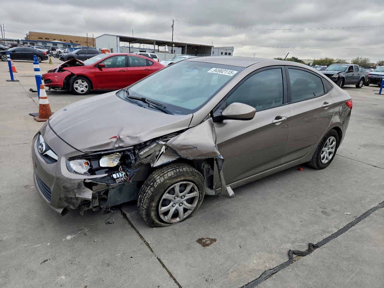 2013 HYUNDAI ACCENT