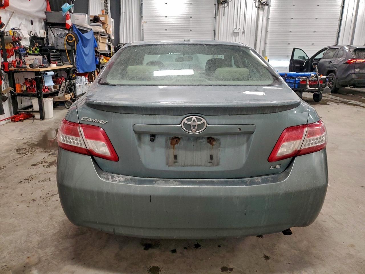 2010 TOYOTA CAMRY