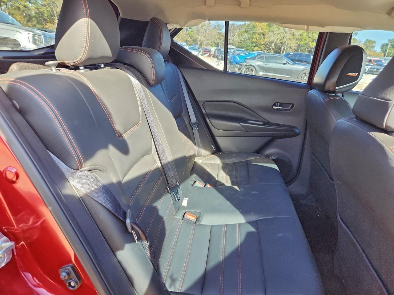 2020 NISSAN KICKS