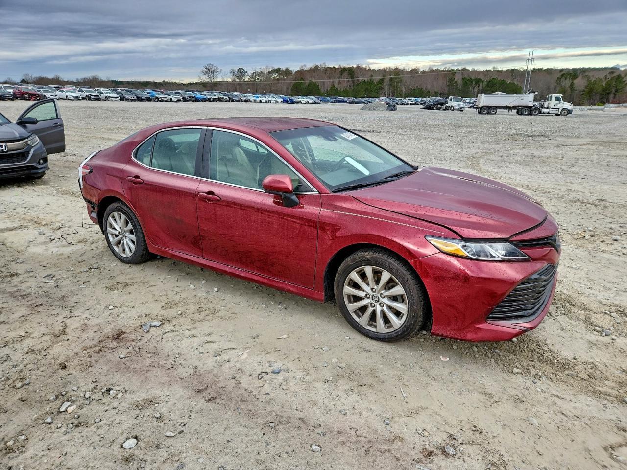 2018 TOYOTA CAMRY