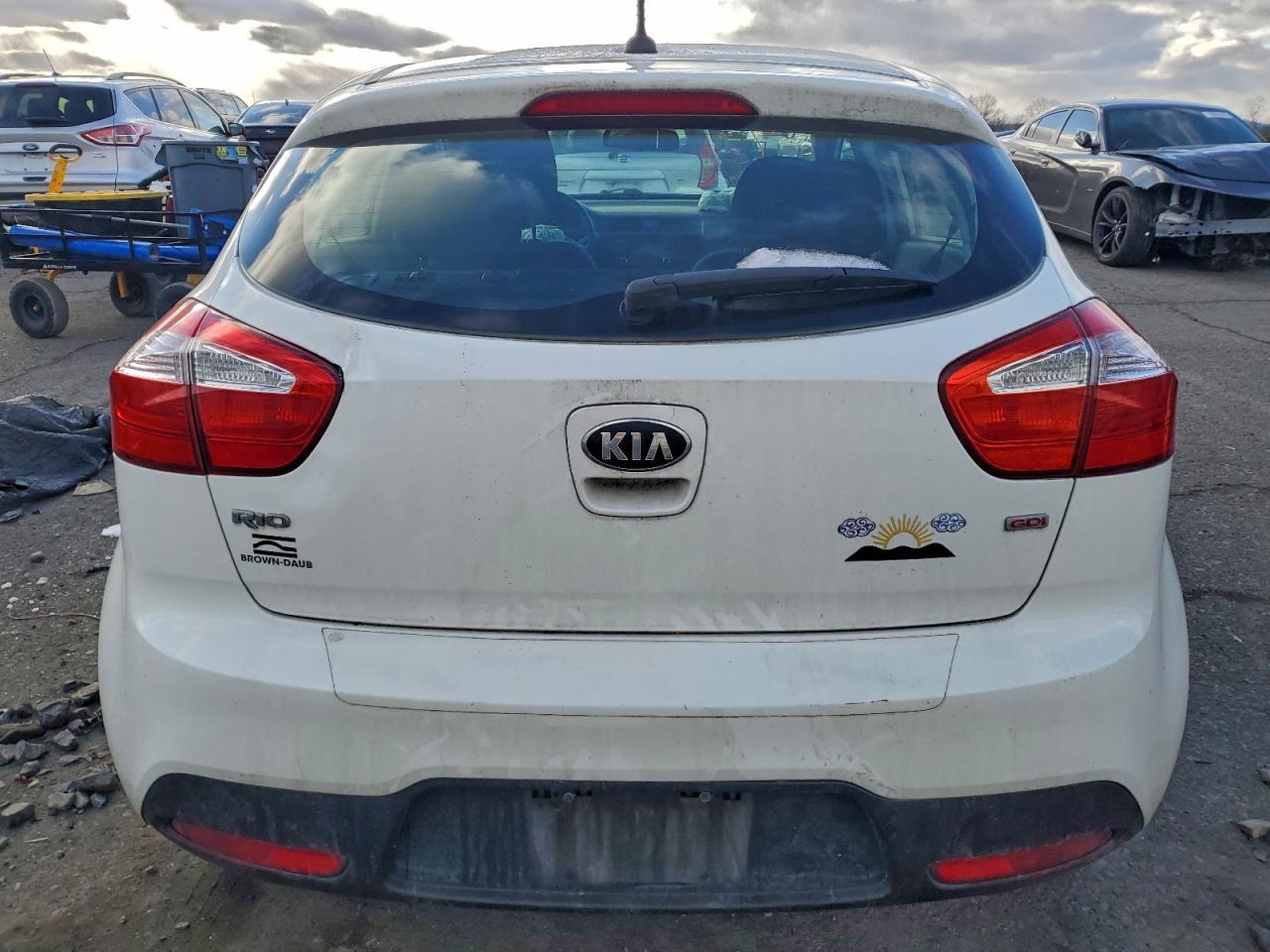 2013 KIA RIO