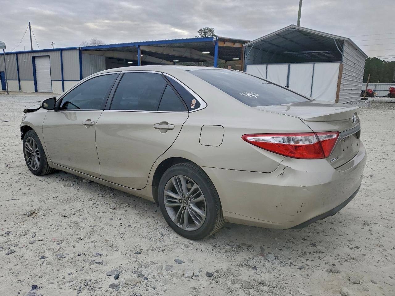 2015 TOYOTA CAMRY