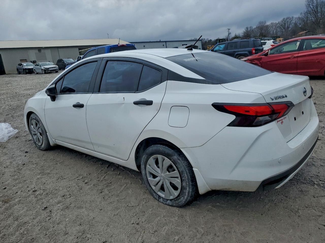 2021 NISSAN VERSA