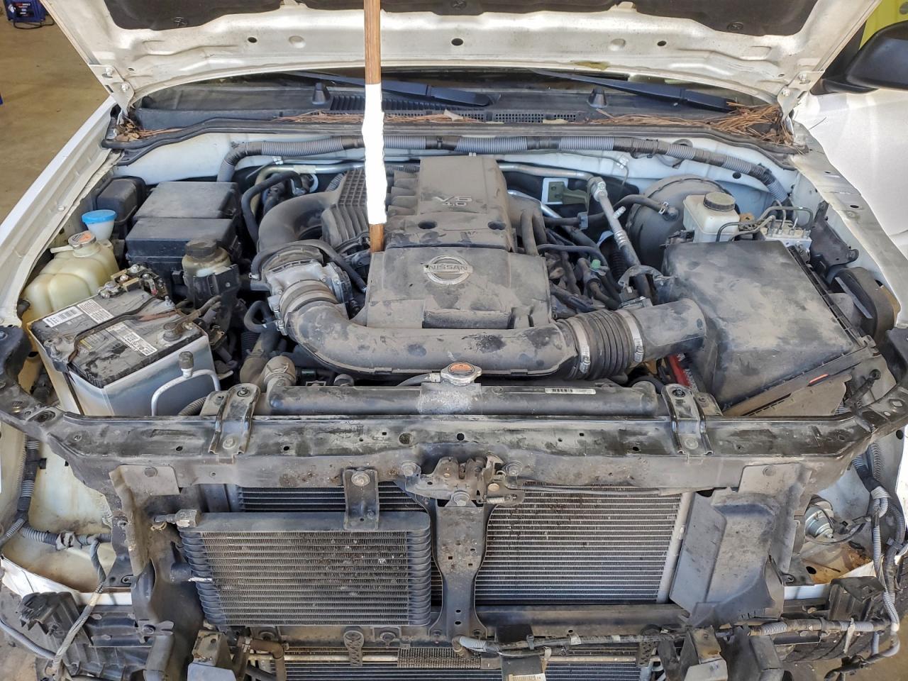2012 NISSAN Frontier