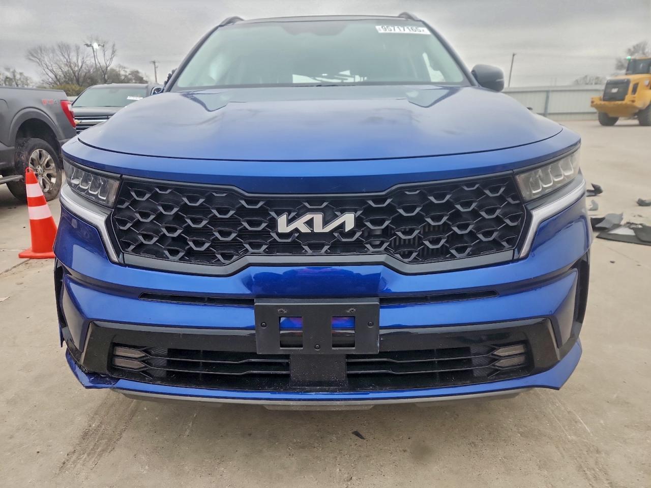 2022 KIA SORENTO