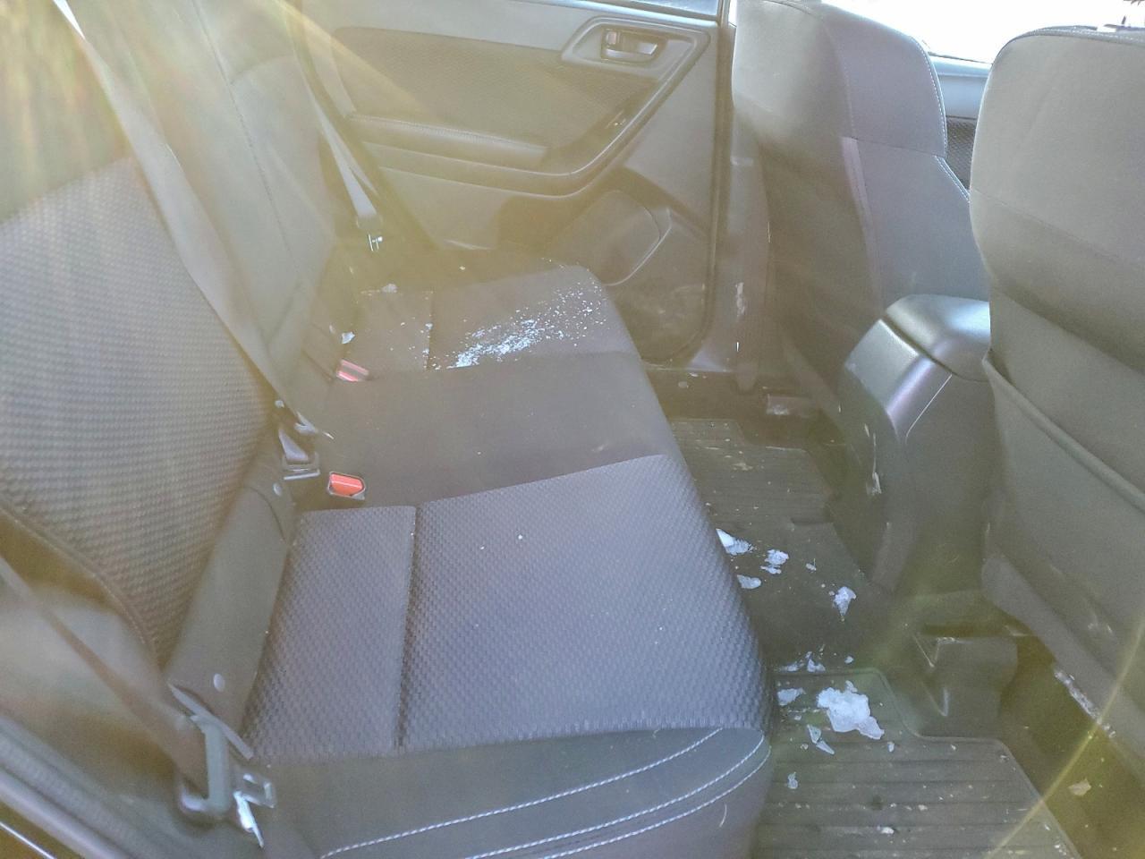 2018 SUBARU FORESTER