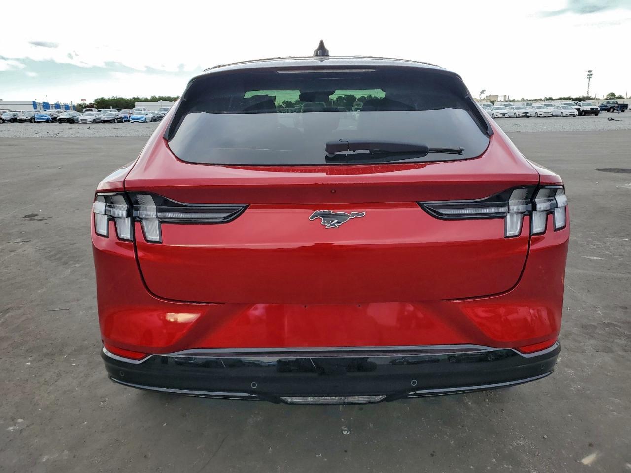 2021 FORD Mustang Mach-E