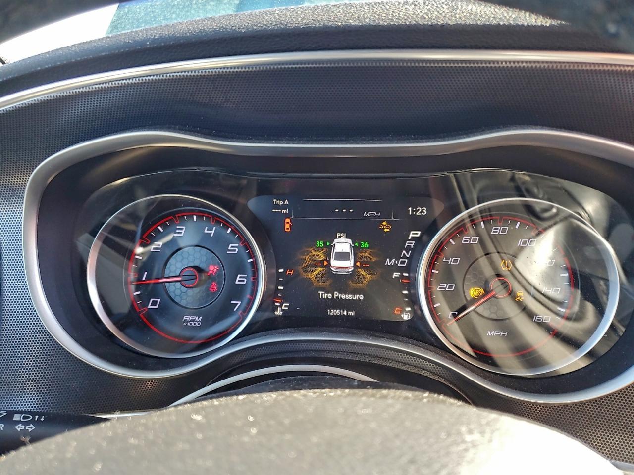 2015 DODGE CHARGER