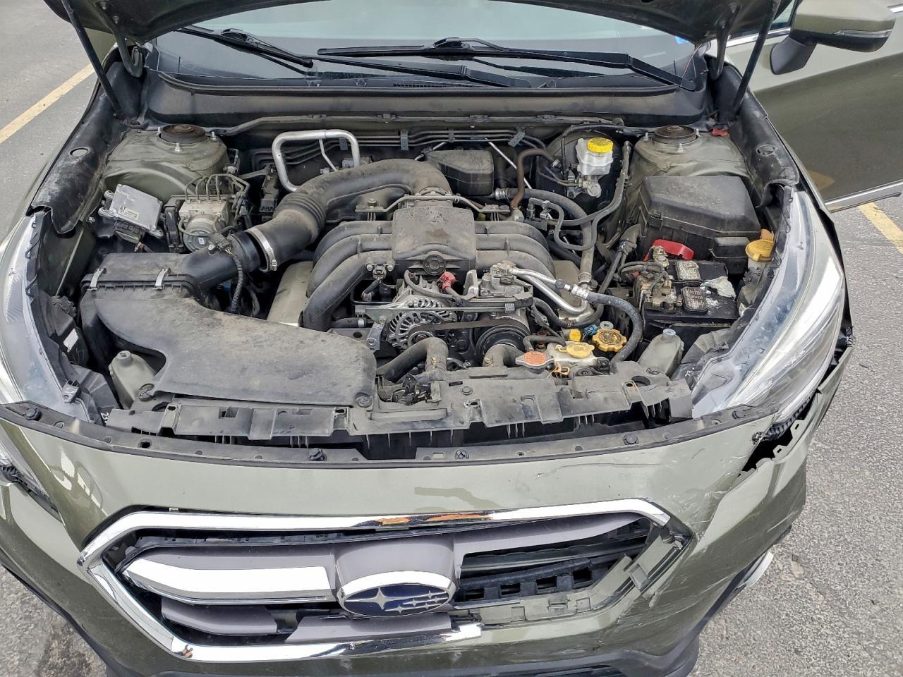 2018 SUBARU Outback