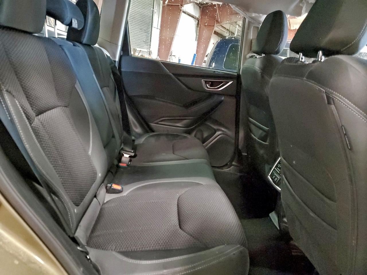 2024 SUBARU FORESTER