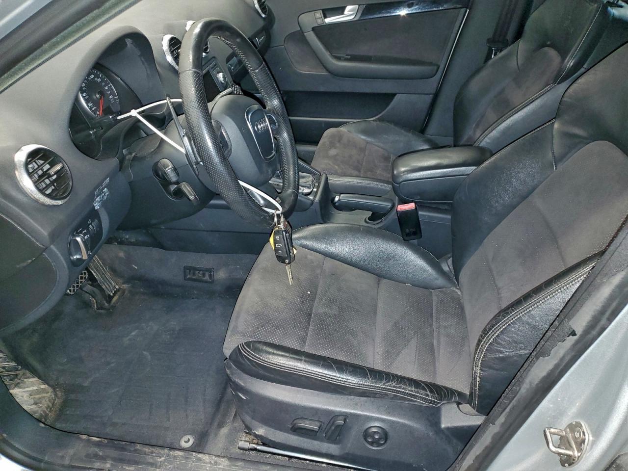 2010 AUDI A3