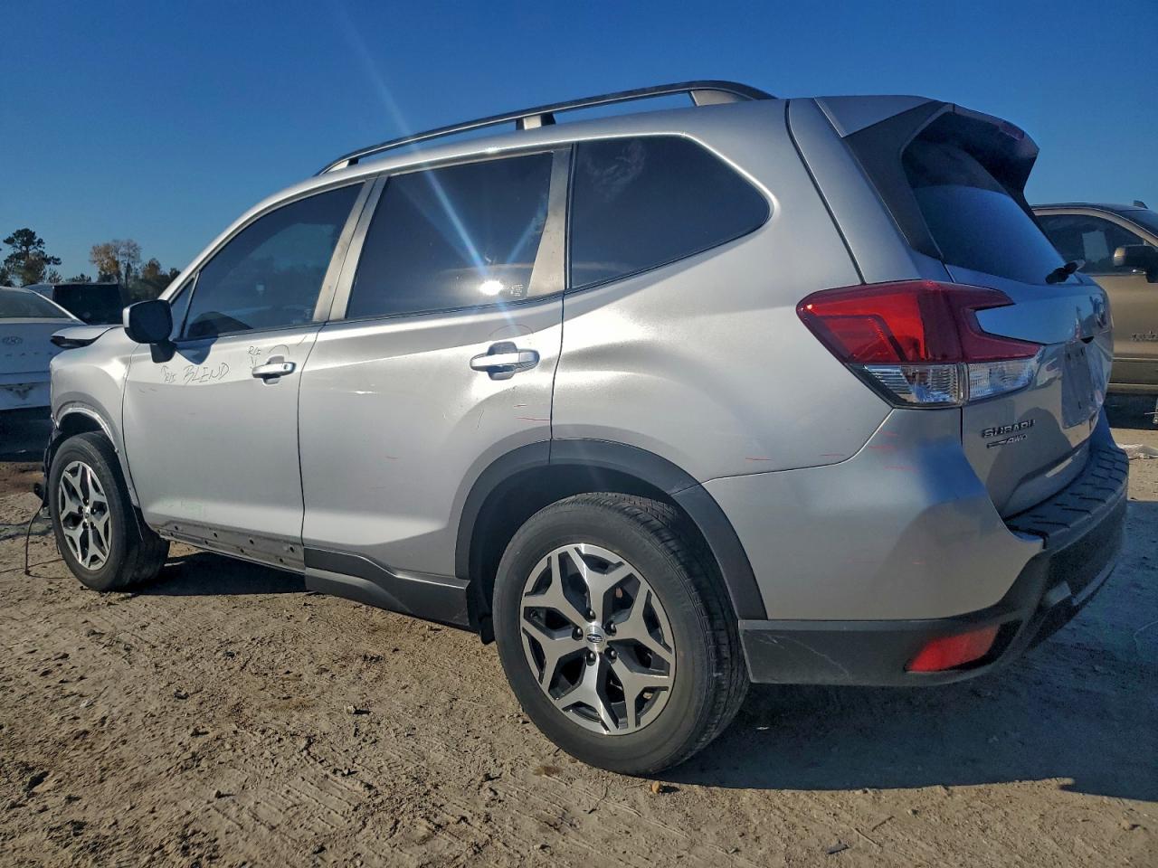 2021 SUBARU FORESTER