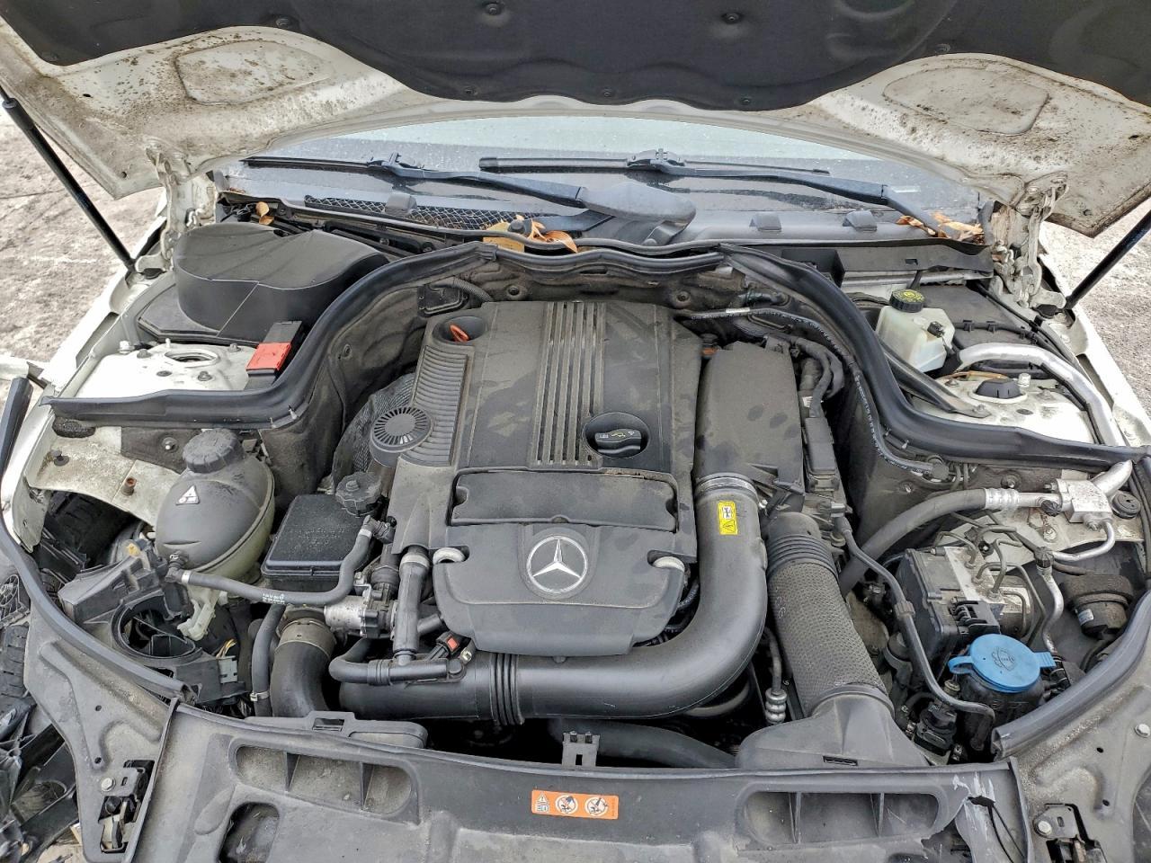 2012 MERCEDES-BENZ C-CLASS