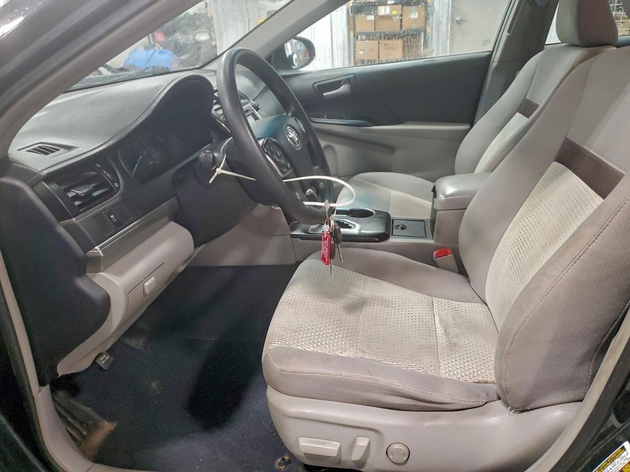 2013 TOYOTA CAMRY