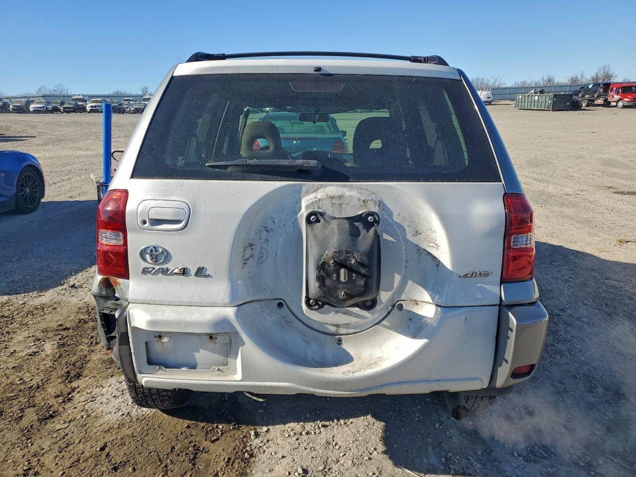 2004 TOYOTA RAV4