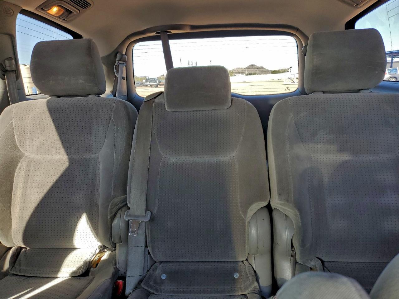 2006 TOYOTA SIENNA