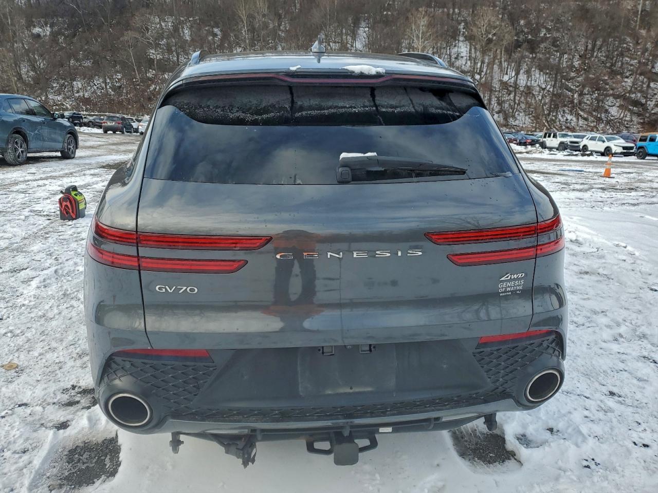 2023 GENESIS GV70