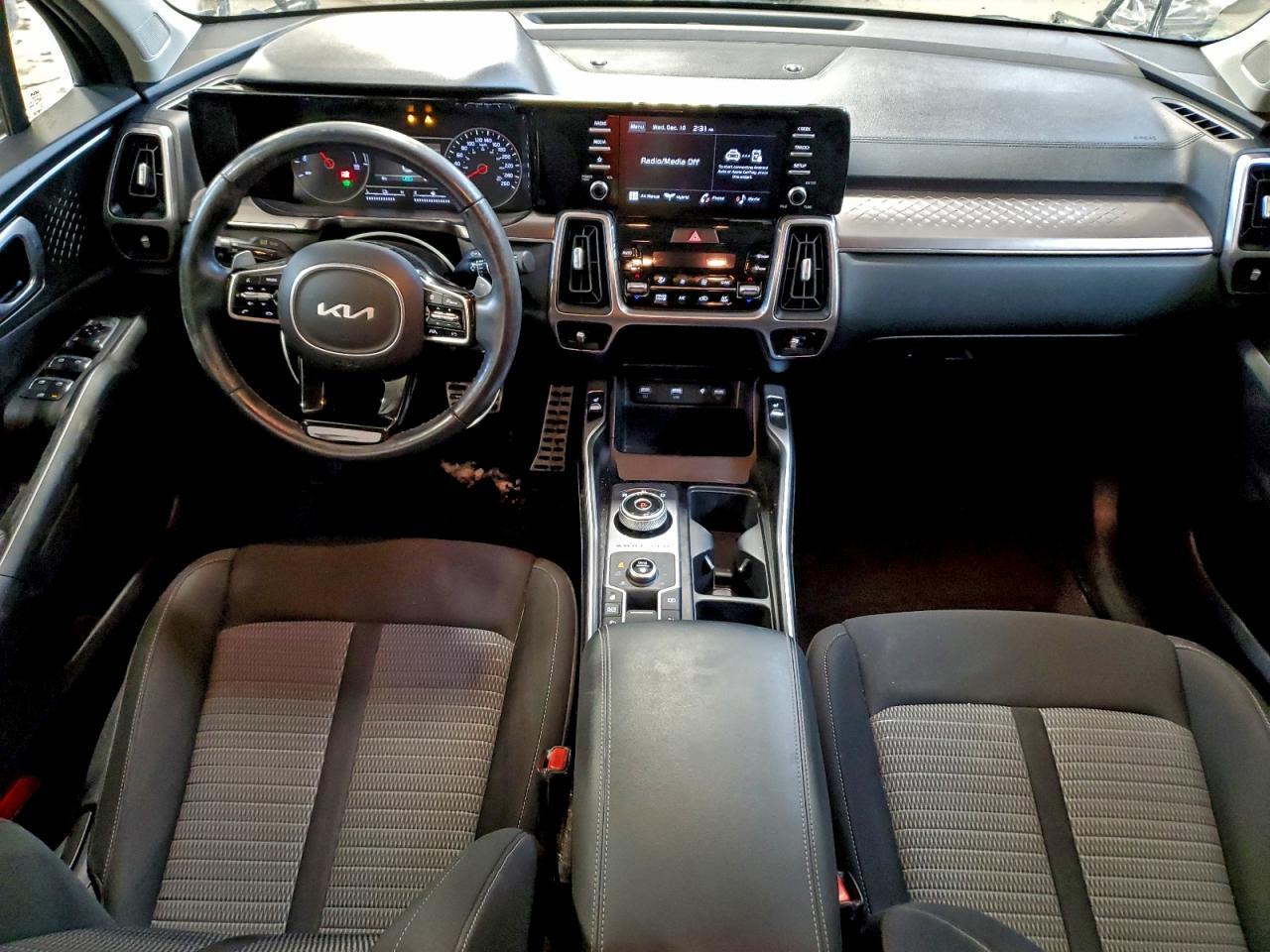 2022 KIA SORENTO