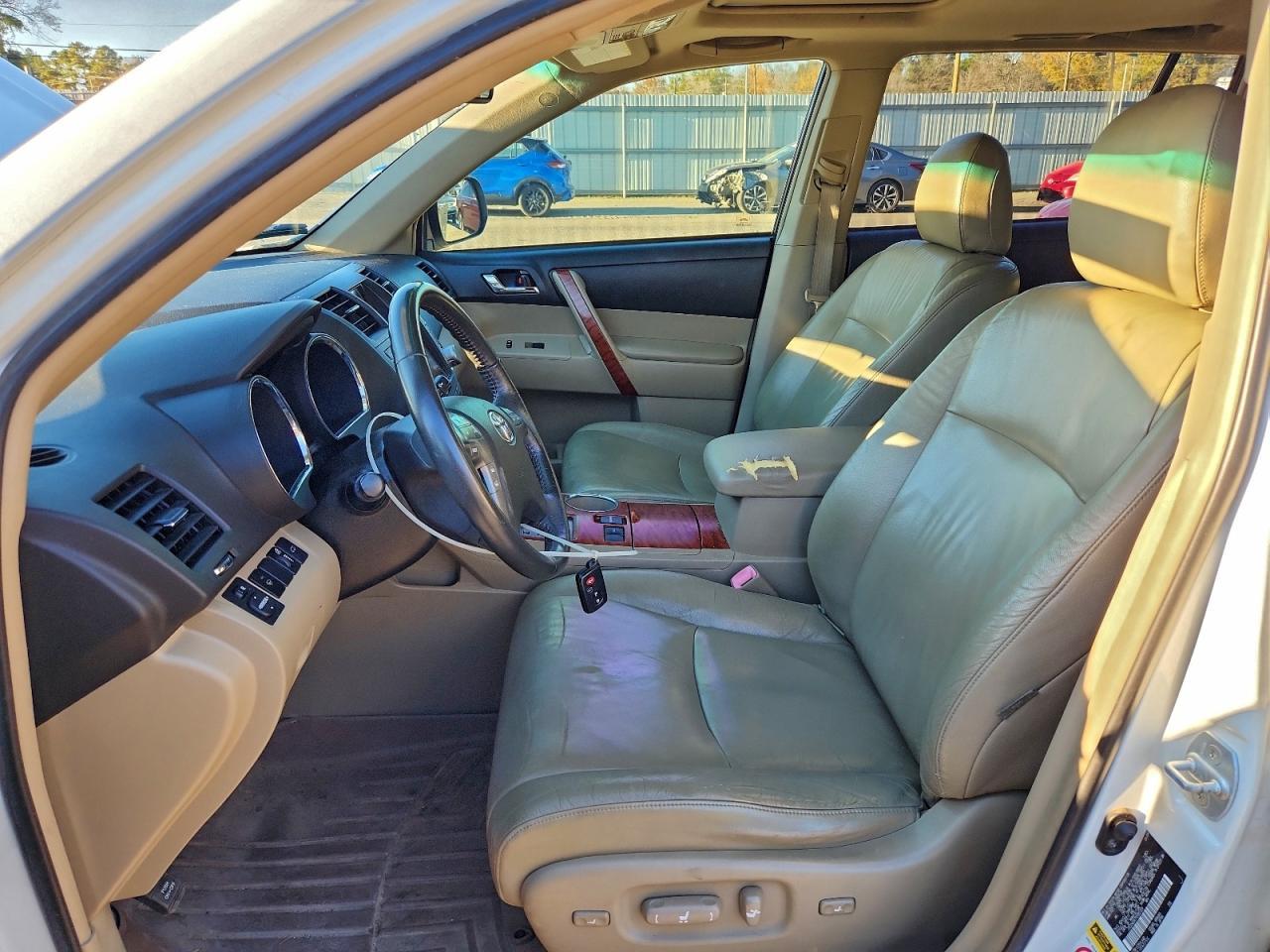 2009 TOYOTA HIGHLANDER