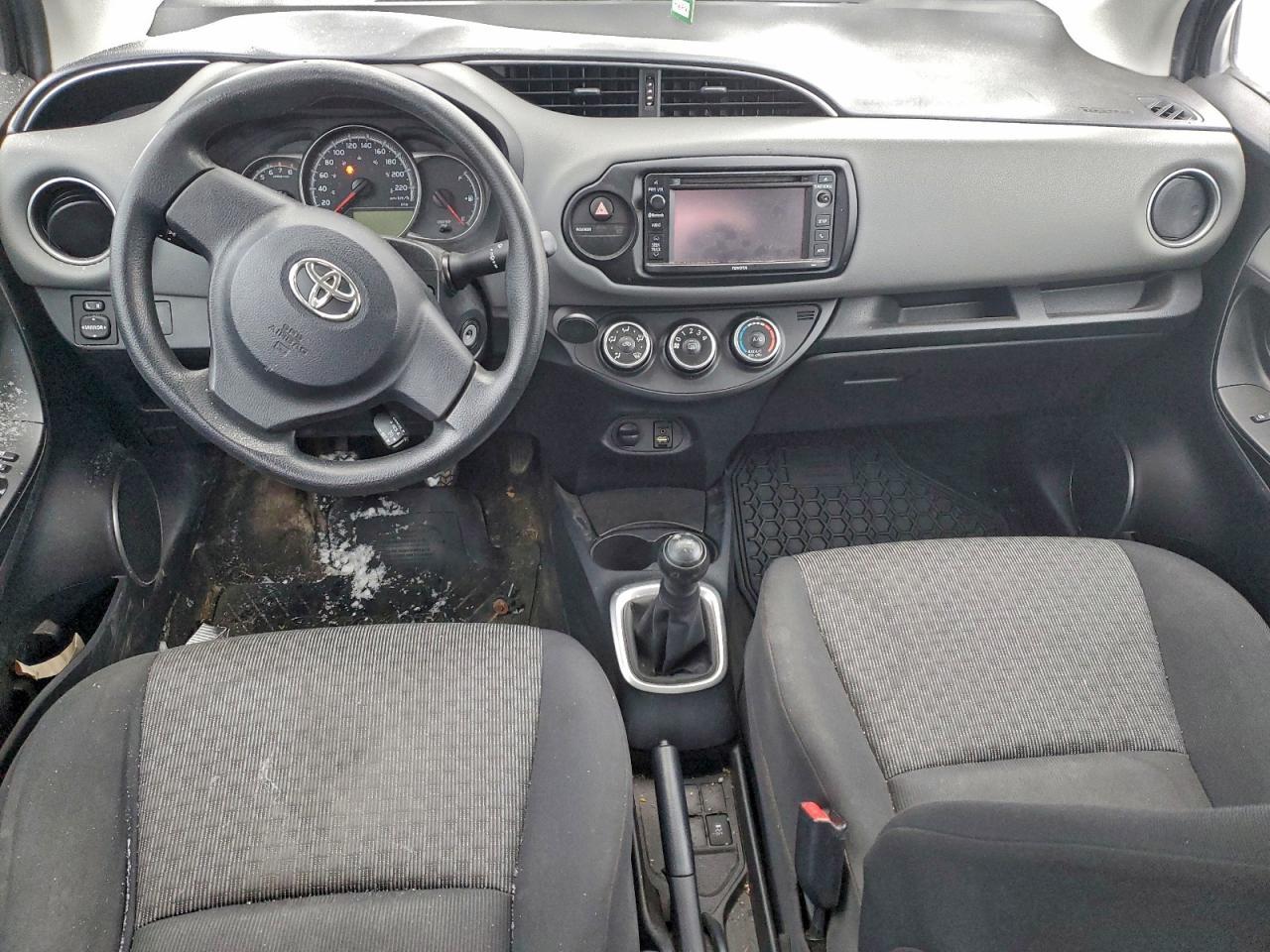 2016 TOYOTA YARIS
