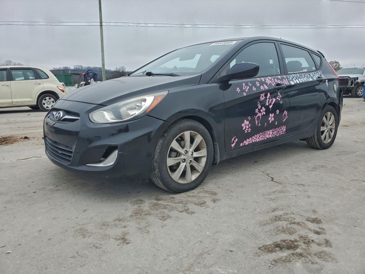 2012 HYUNDAI ACCENT