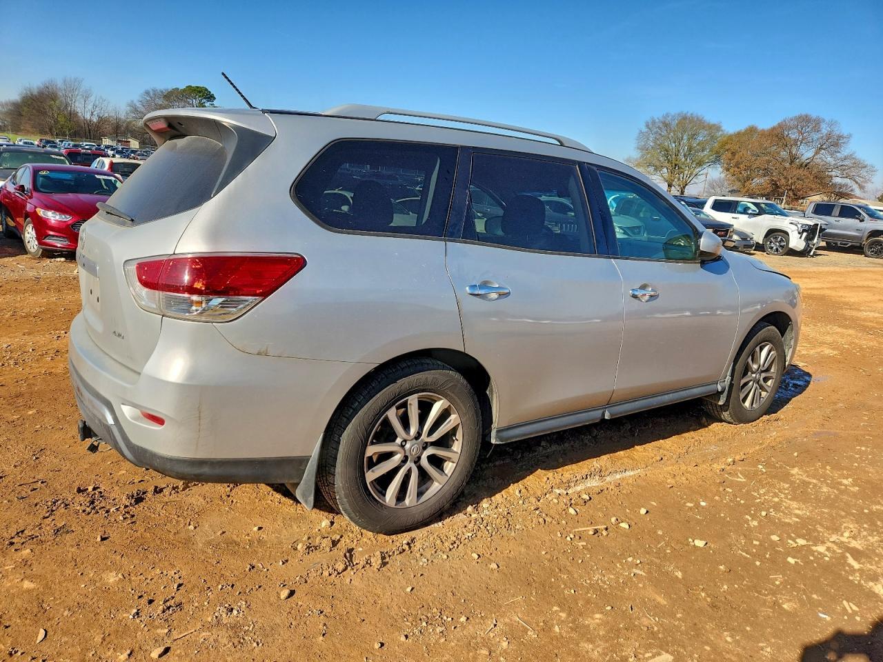 2015 NISSAN PATHFINDER