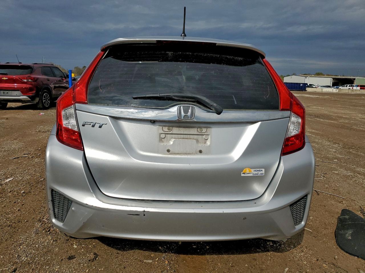2016 HONDA FIT