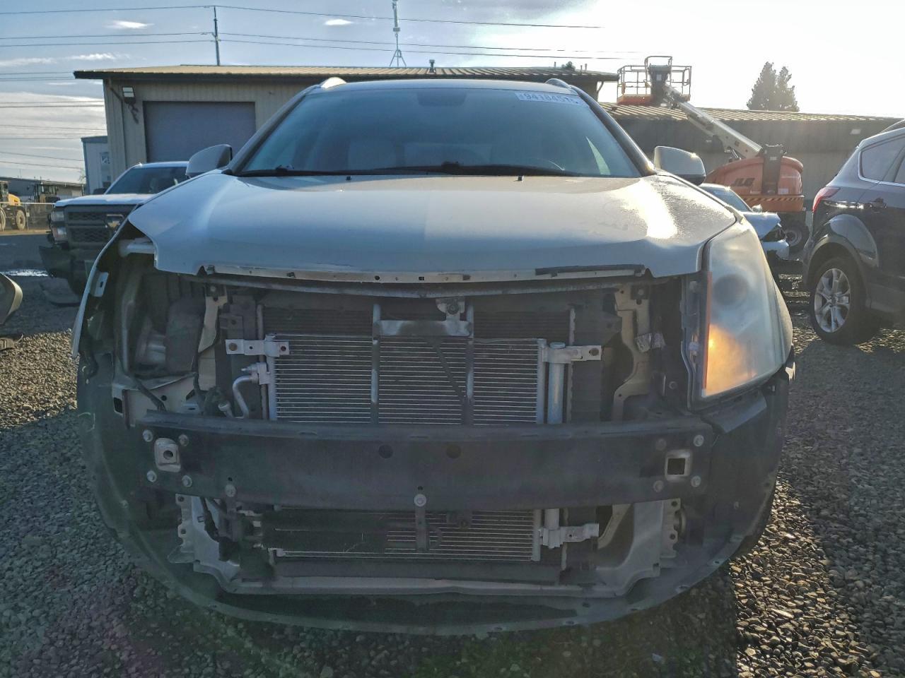2010 CADILLAC SRX