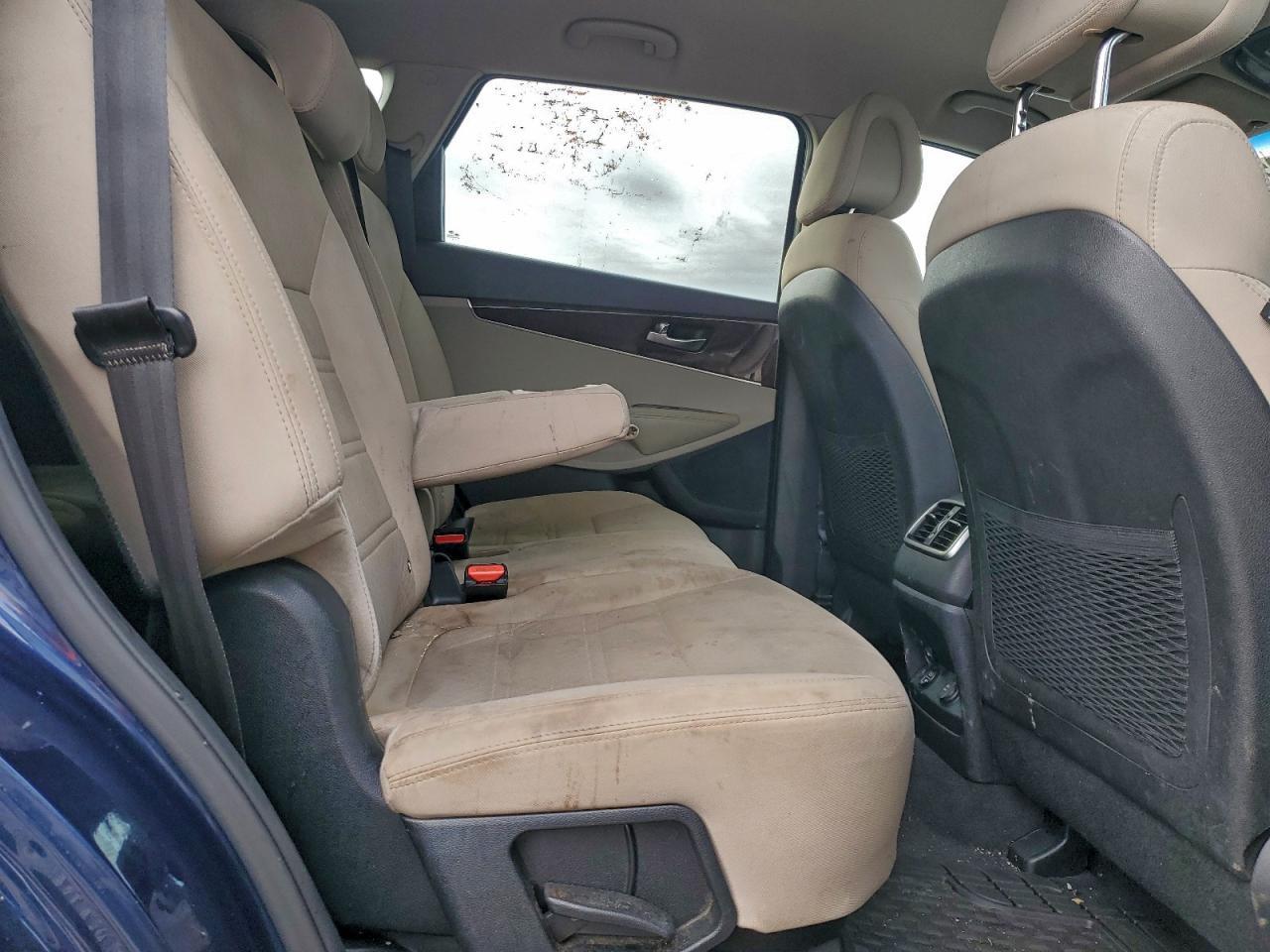 2017 KIA SORENTO