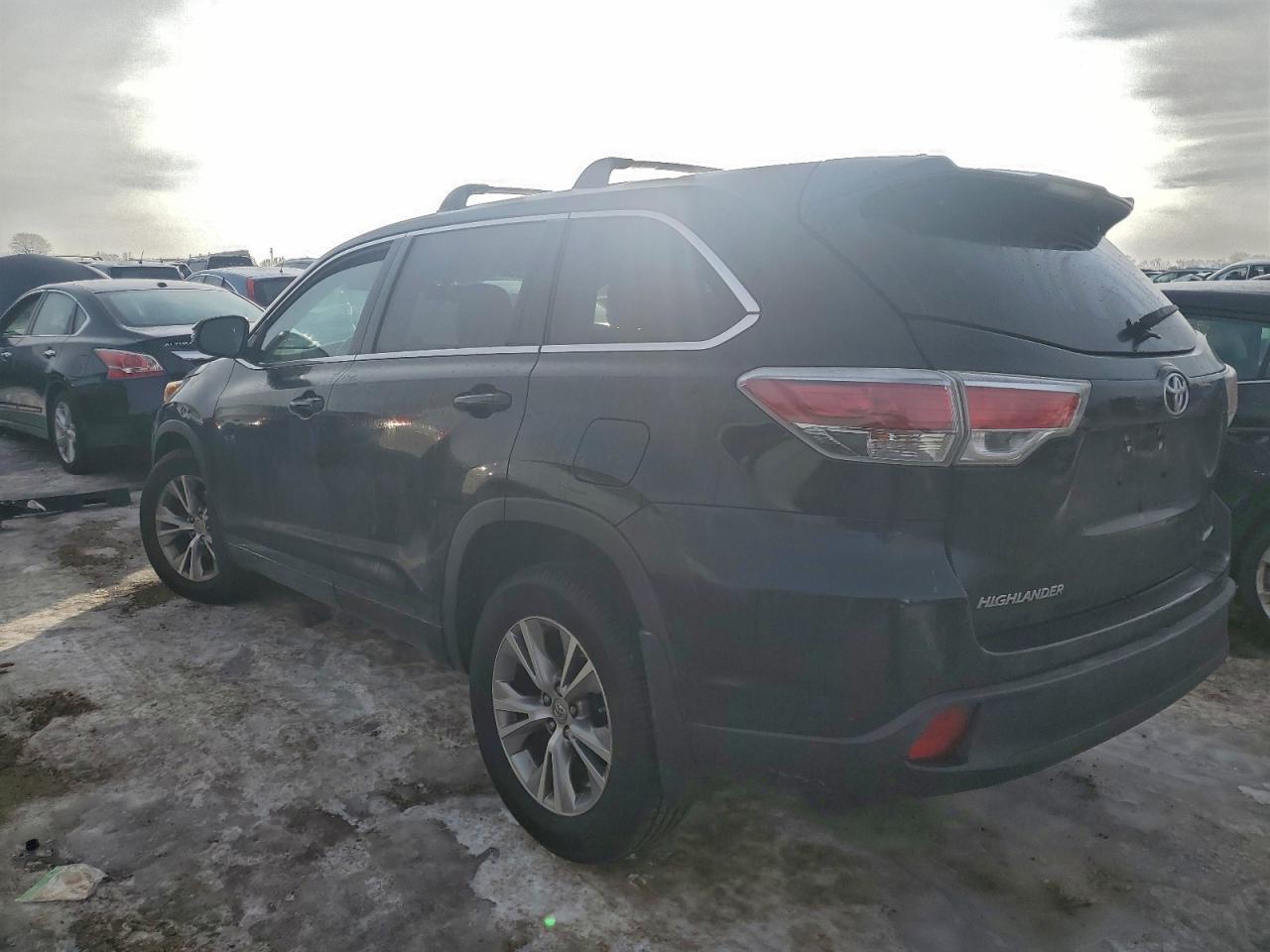 2014 TOYOTA HIGHLANDER