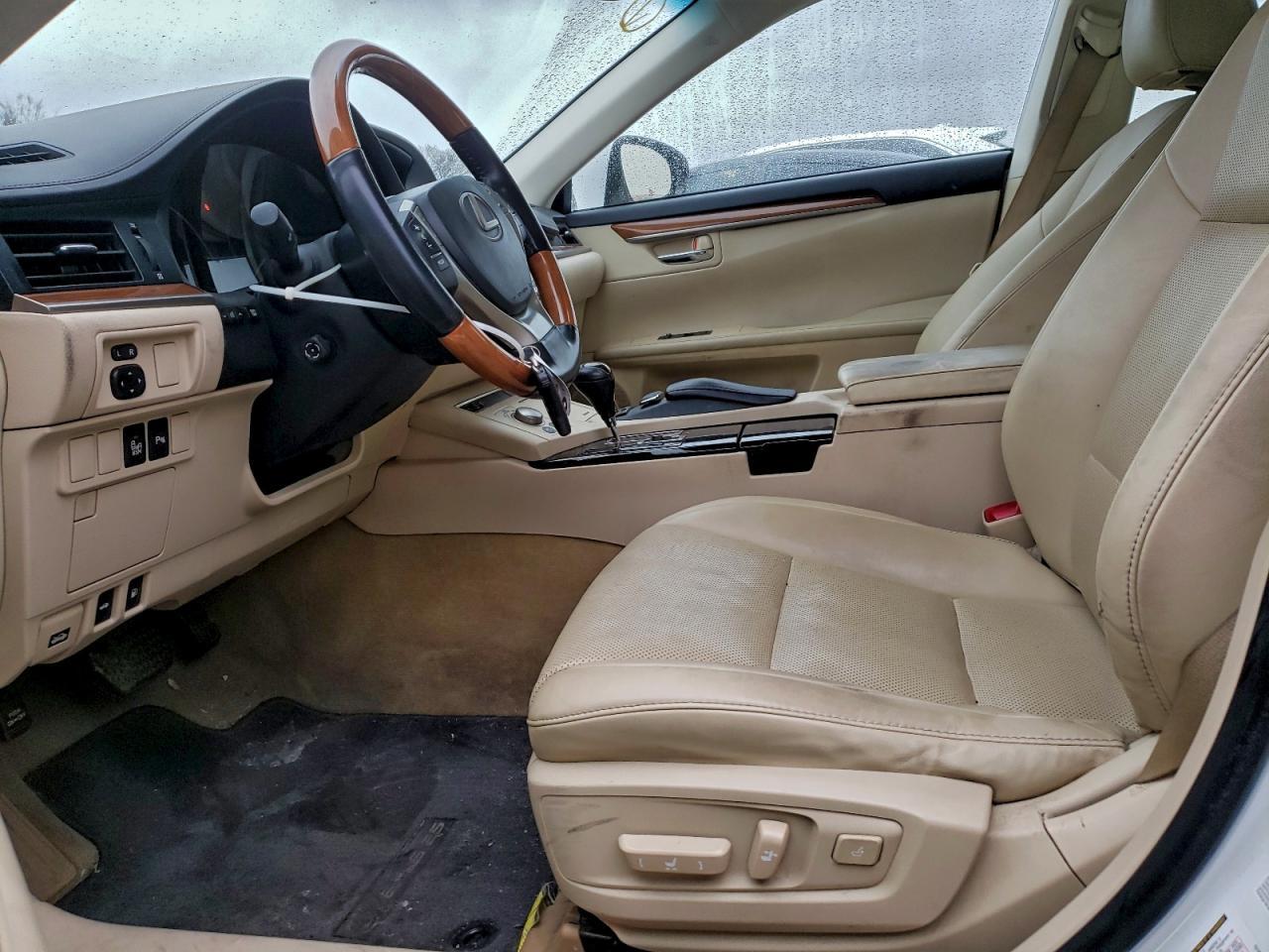 2014 LEXUS ES 300H