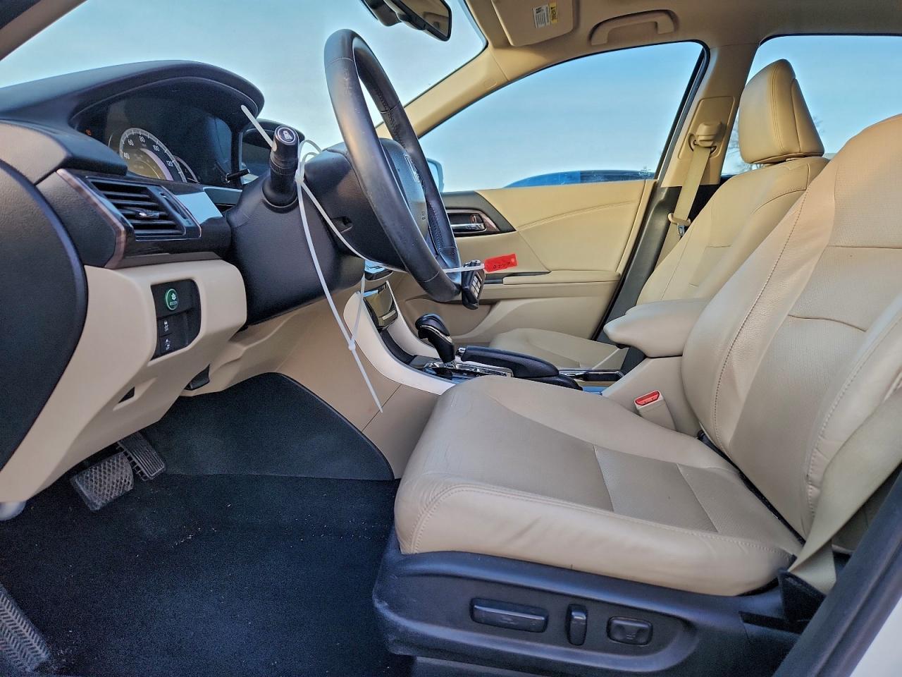 2017 HONDA ACCORD